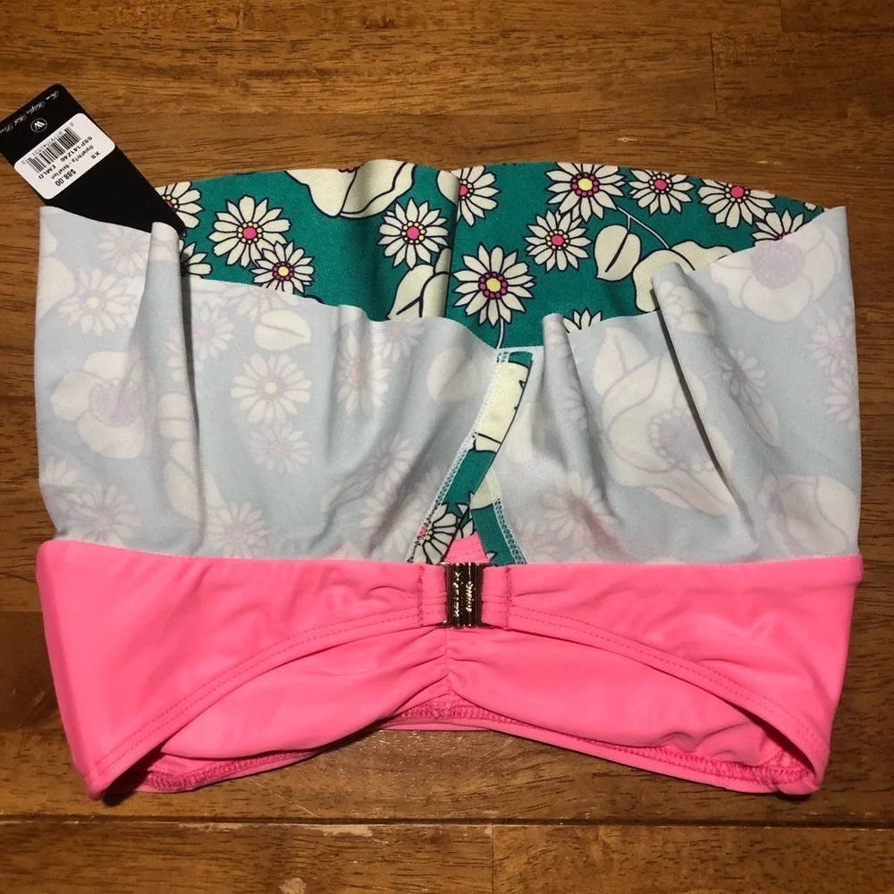 Final Price!!!!. WildFox Swim NWT Women's Flutter Emerald‎ Top XS